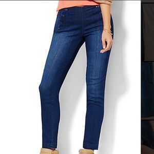 NWOT NY&Co High Waist Ankle Jeggings. 10